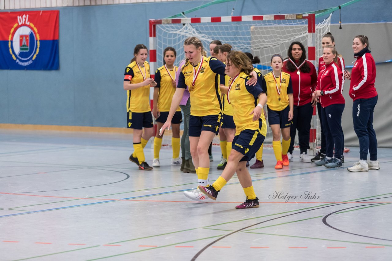 Bild 132 - wCJ Norddeutsches Futsalturnier Auswahlmannschaften